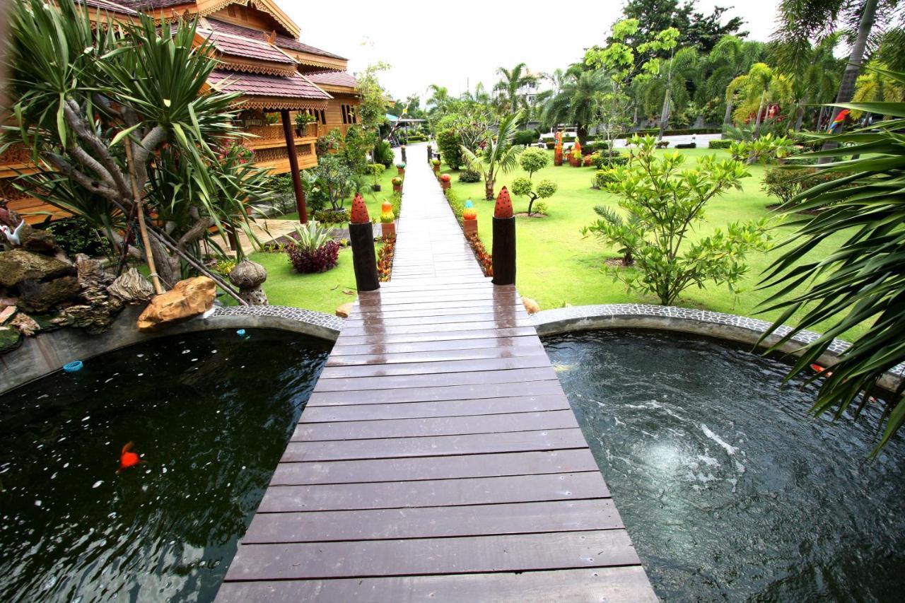 Pn Gold Resort Bangsaen Exterior foto
